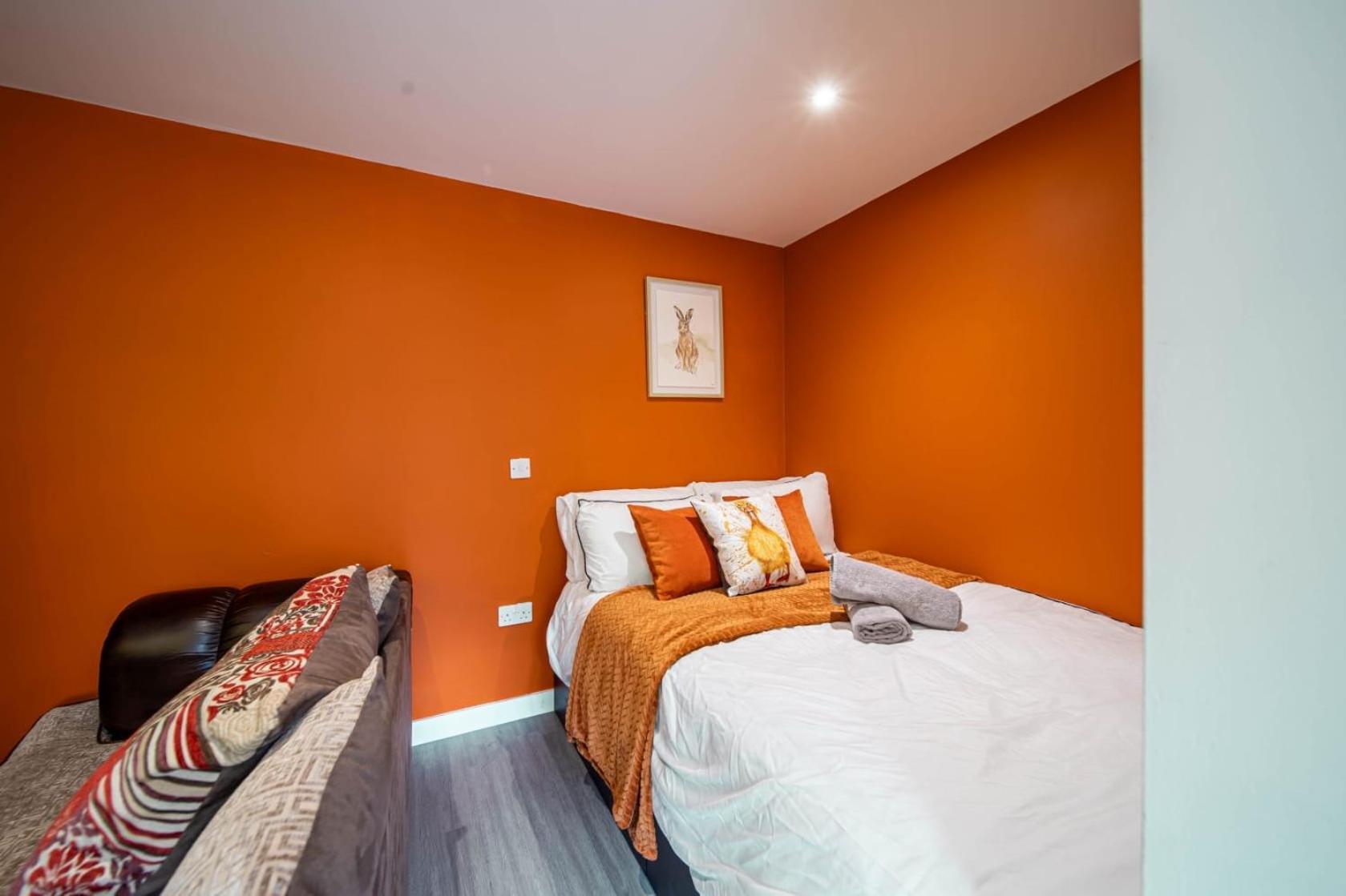 Corner Studio Apartment In Шефилд Екстериор снимка